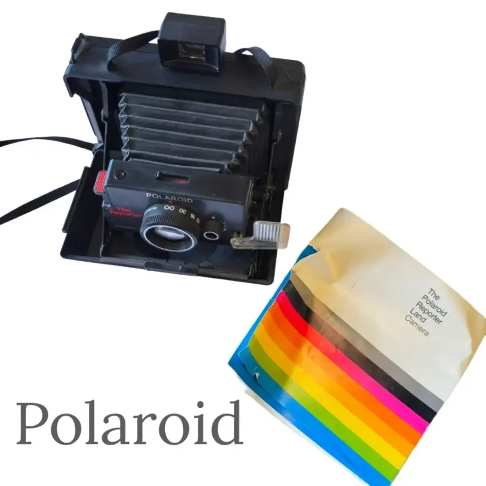 Vintage 1970s Polaroid Reporter Land Camera w/ Booklet & Case